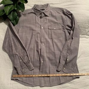 Men’s XL GAP dress shirt. Grey.